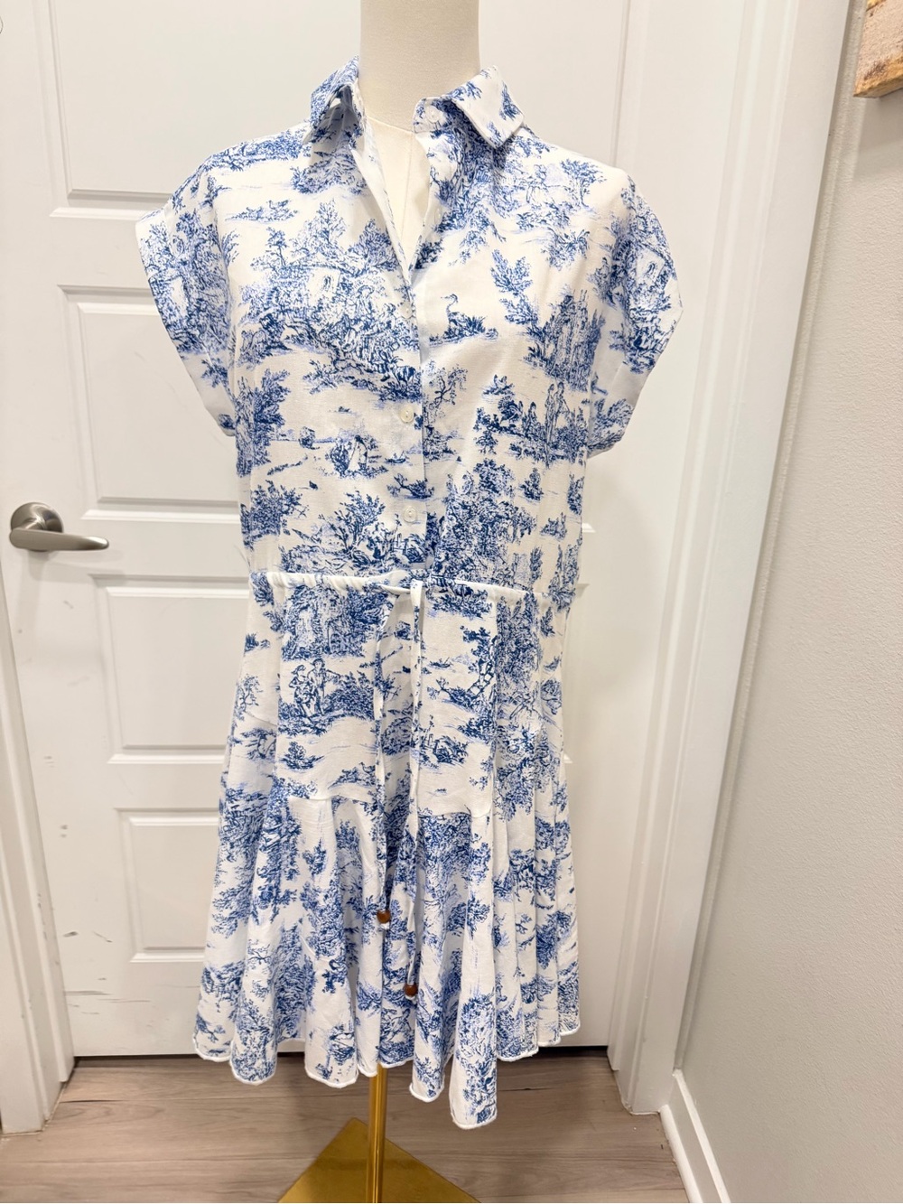Vici Sunday Best Blue and White Toile Linen-Blend Mini Dress NWT - Picture 5 of 10